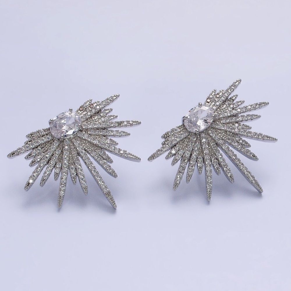 Silver diamond sun radiant stud earrings M282